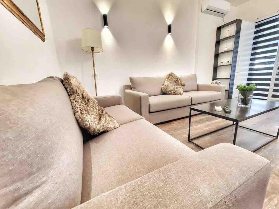 53° Bs Skanderbeg City Center Comfort Tirana Exterior photo