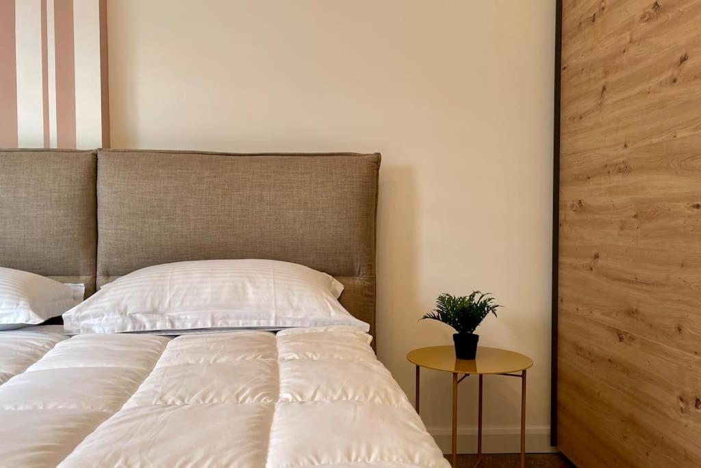 53° Bs Skanderbeg City Center Comfort Tirana Exterior photo